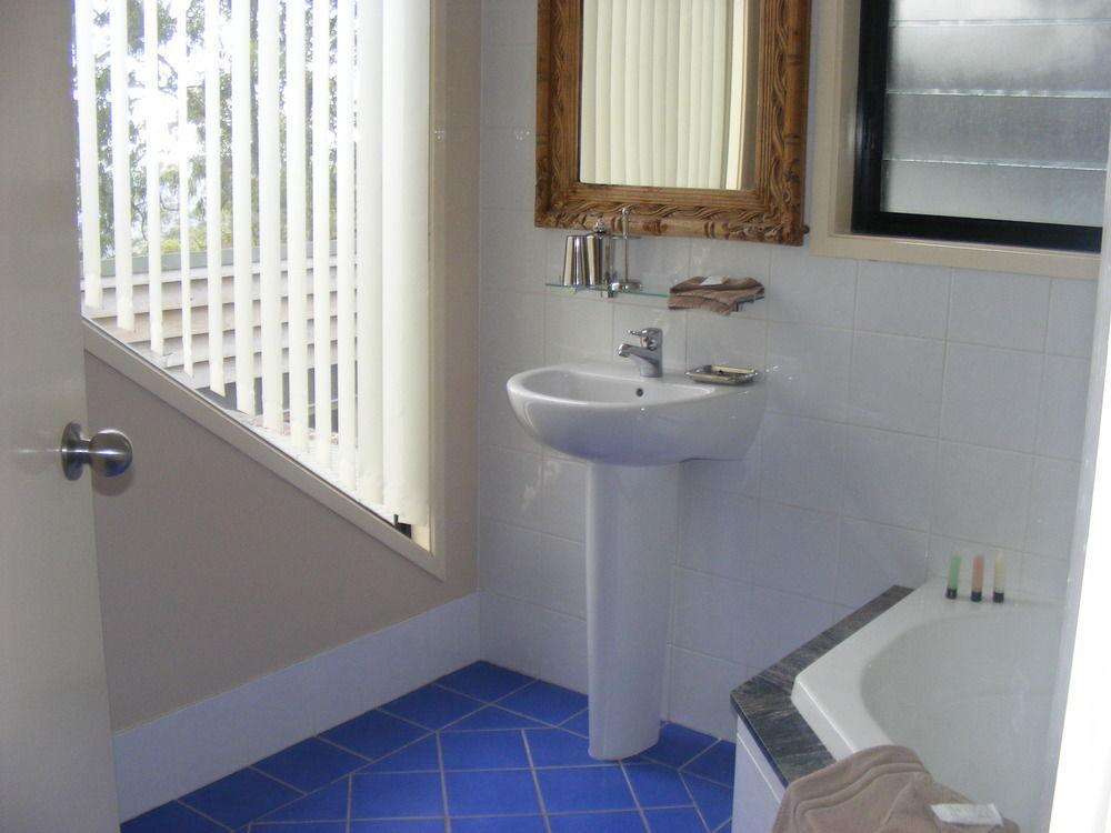 Tambaridge Bed & Breakfast Eagle Heights Экстерьер фото